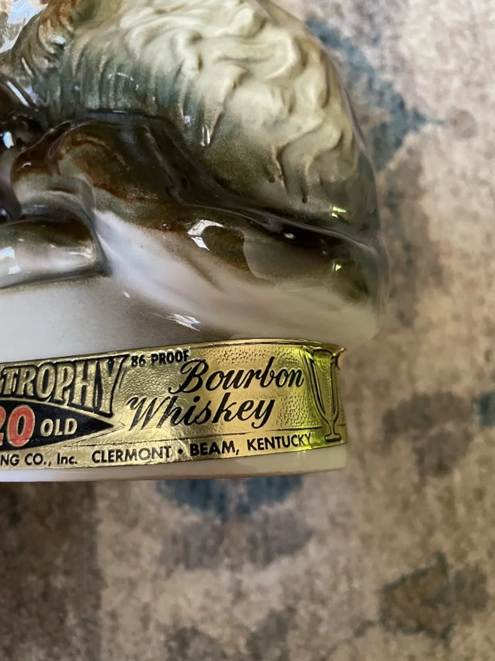 1967 MCM Jim Beam Whiskey Decanter Trophy Siamese Cat Tan & White EMPTY